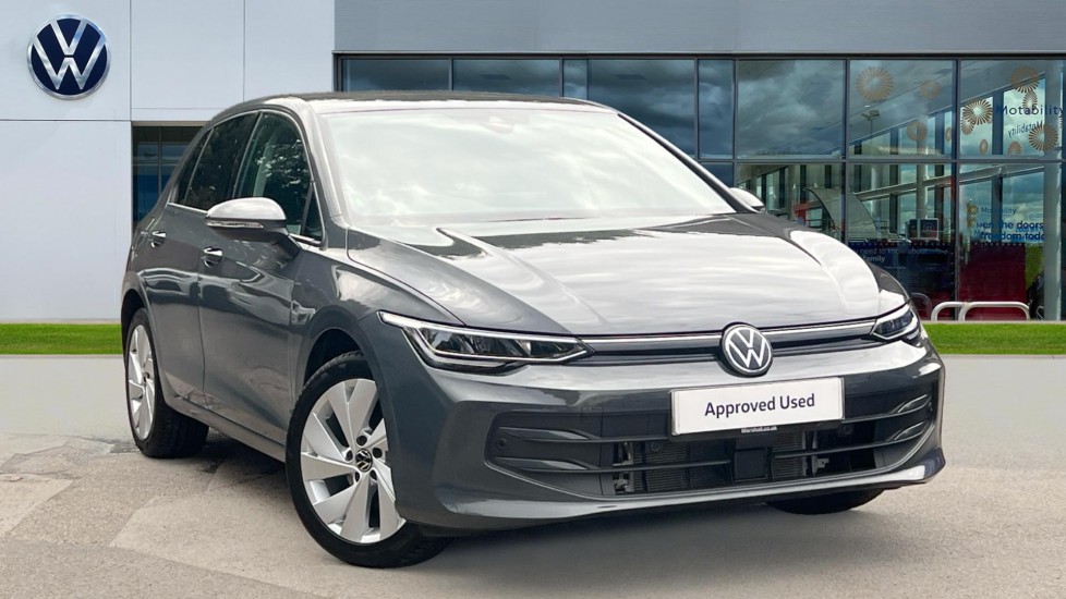 Main listing image - Volkswagen Golf