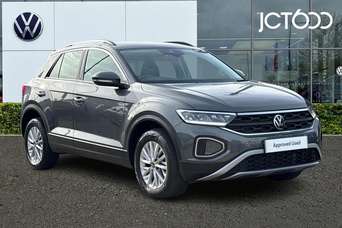 Main listing image - Volkswagen T-Roc