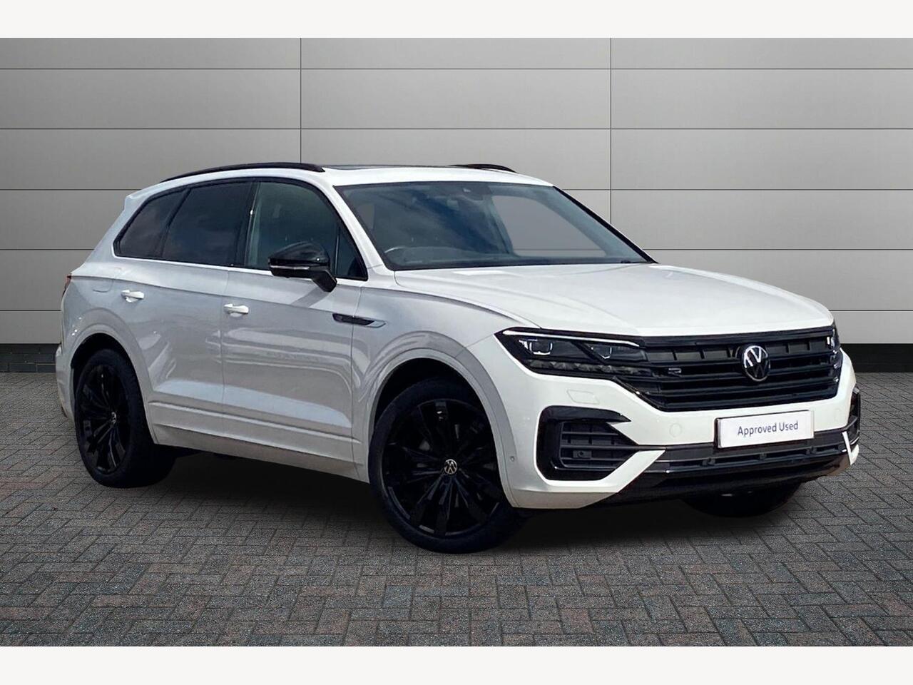 Main listing image - Volkswagen Touareg