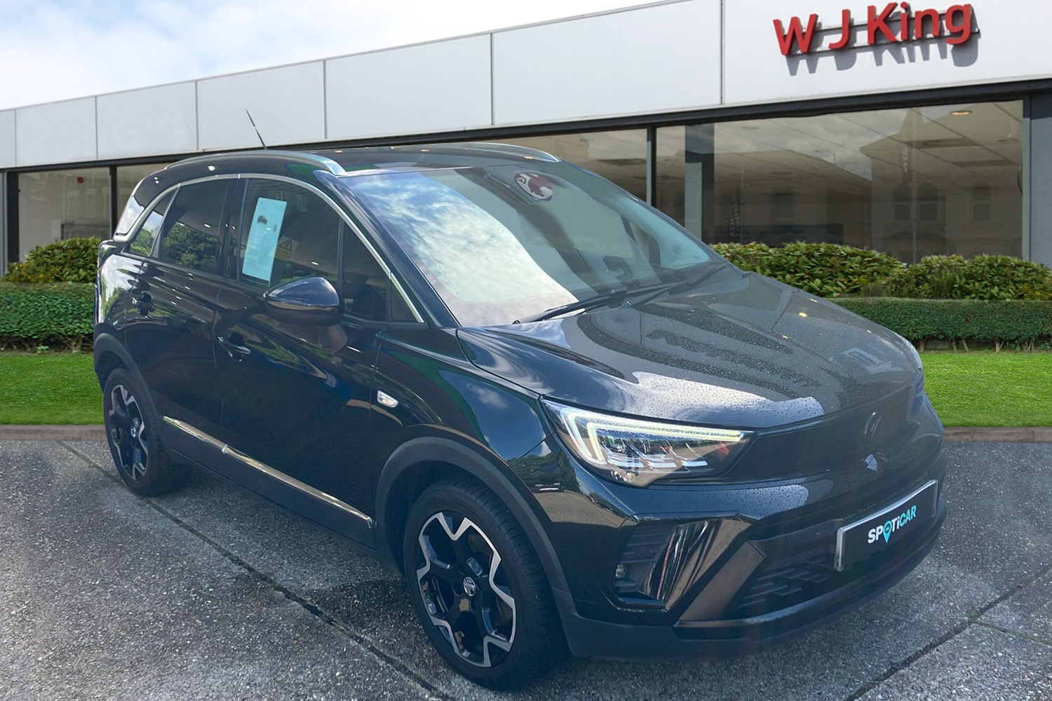 Main listing image - Vauxhall Crossland