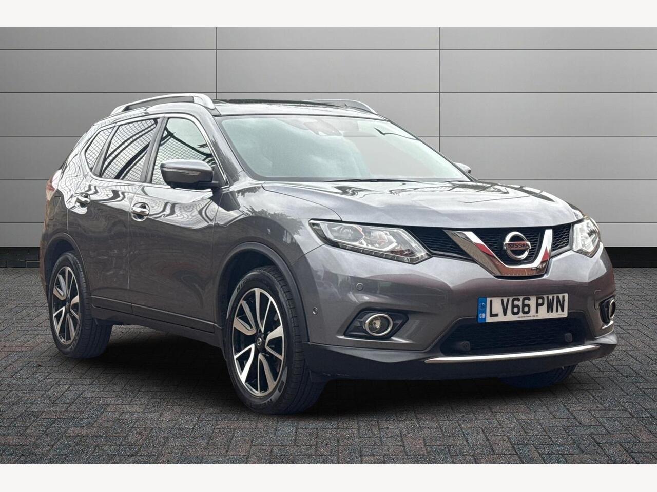Main listing image - Nissan X-Trail
