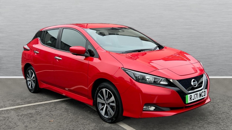 Main listing image - Nissan Leaf