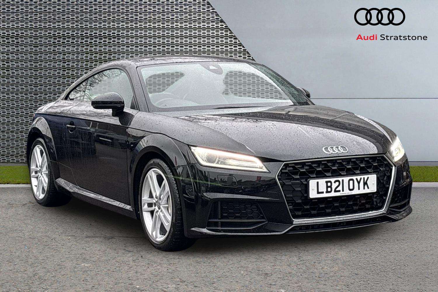 Main listing image - Audi TT