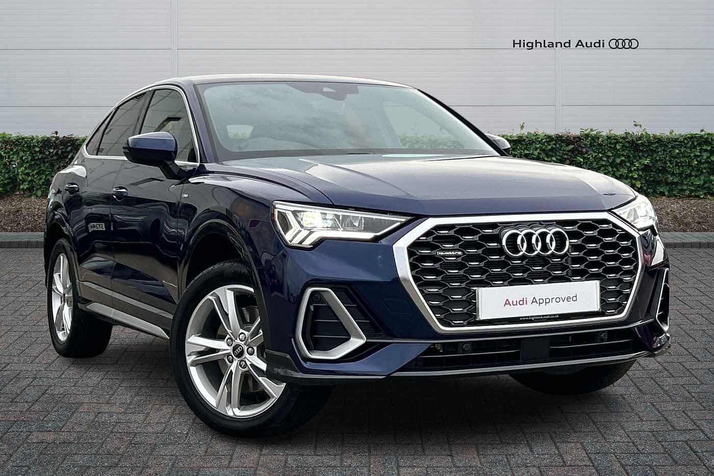 Main listing image - Audi Q3