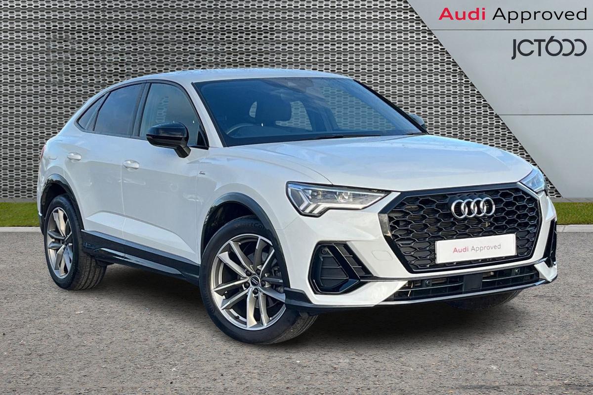 Main listing image - Audi Q3