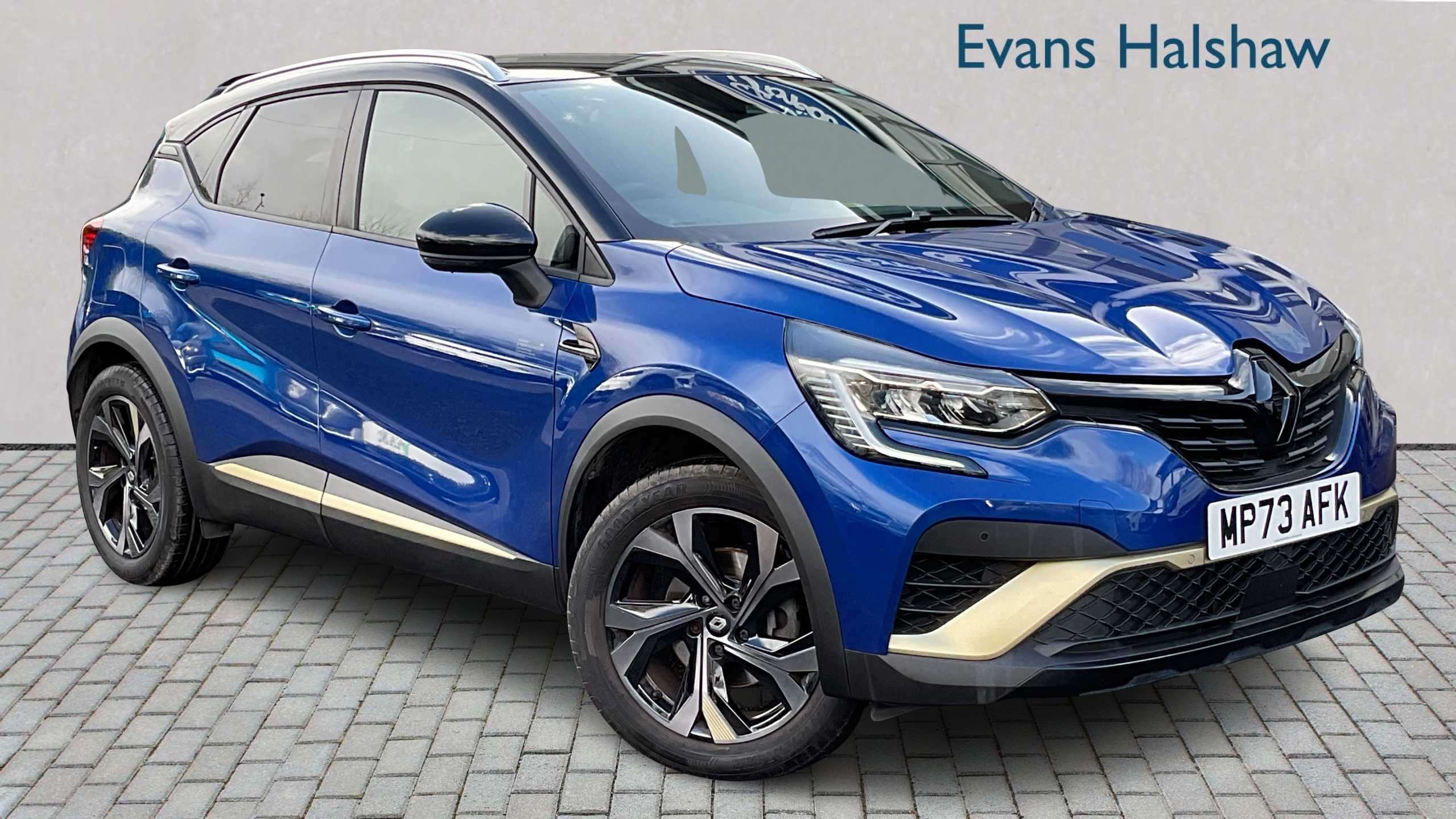 Main listing image - Renault Captur