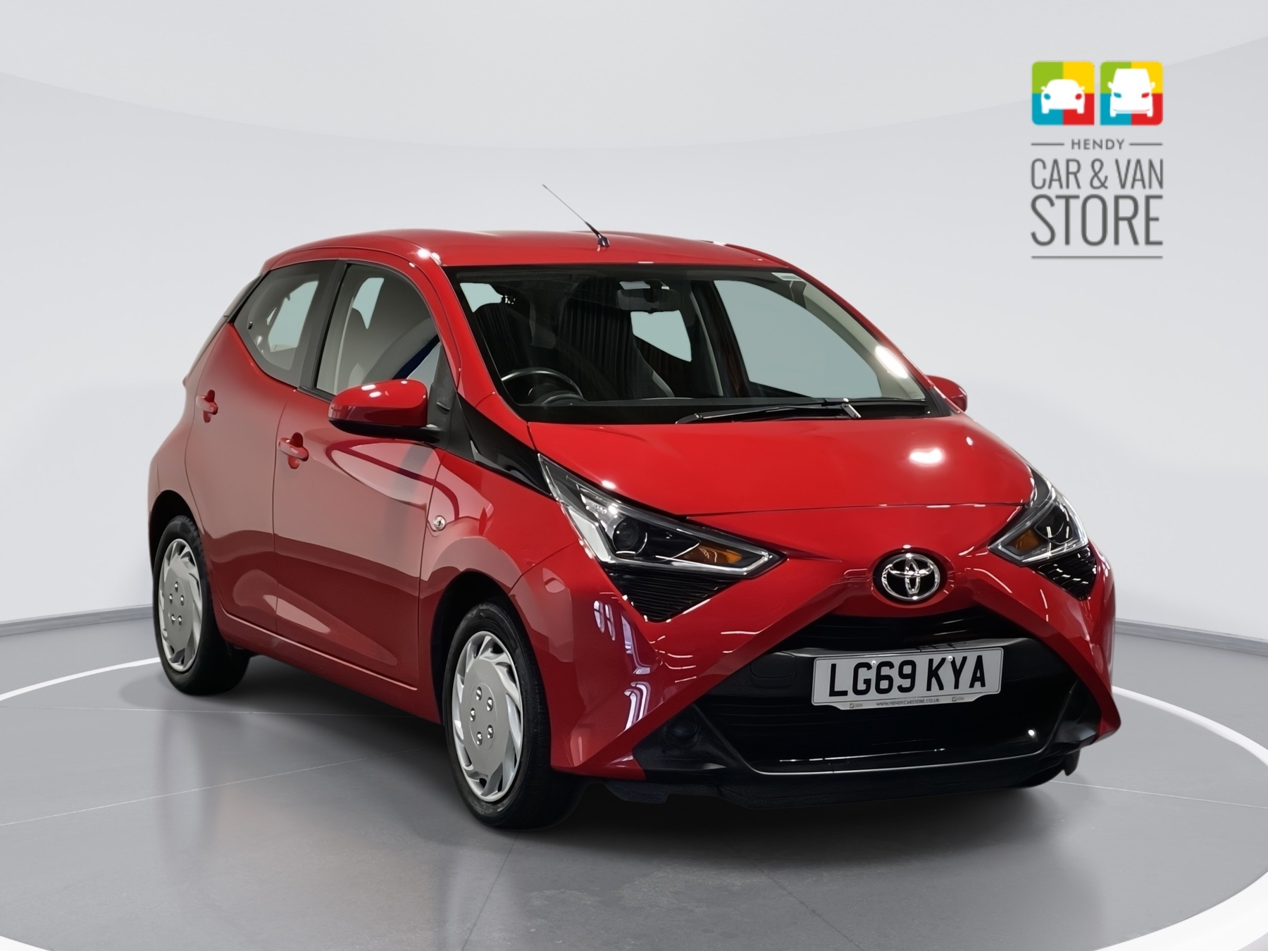 Main listing image - Toyota Aygo