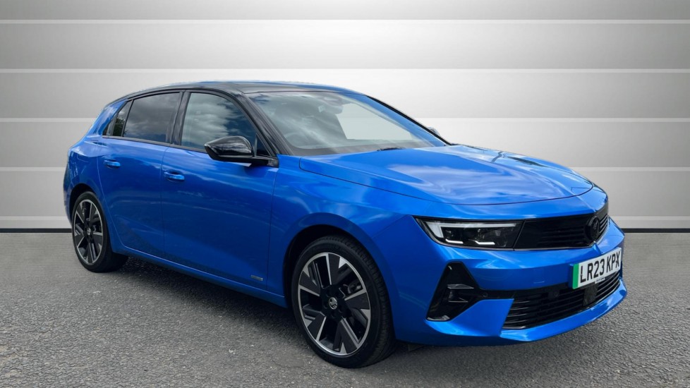 Main listing image - Vauxhall Astra