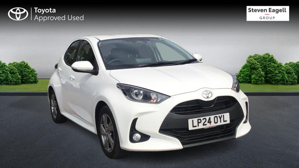 Main listing image - Toyota Yaris