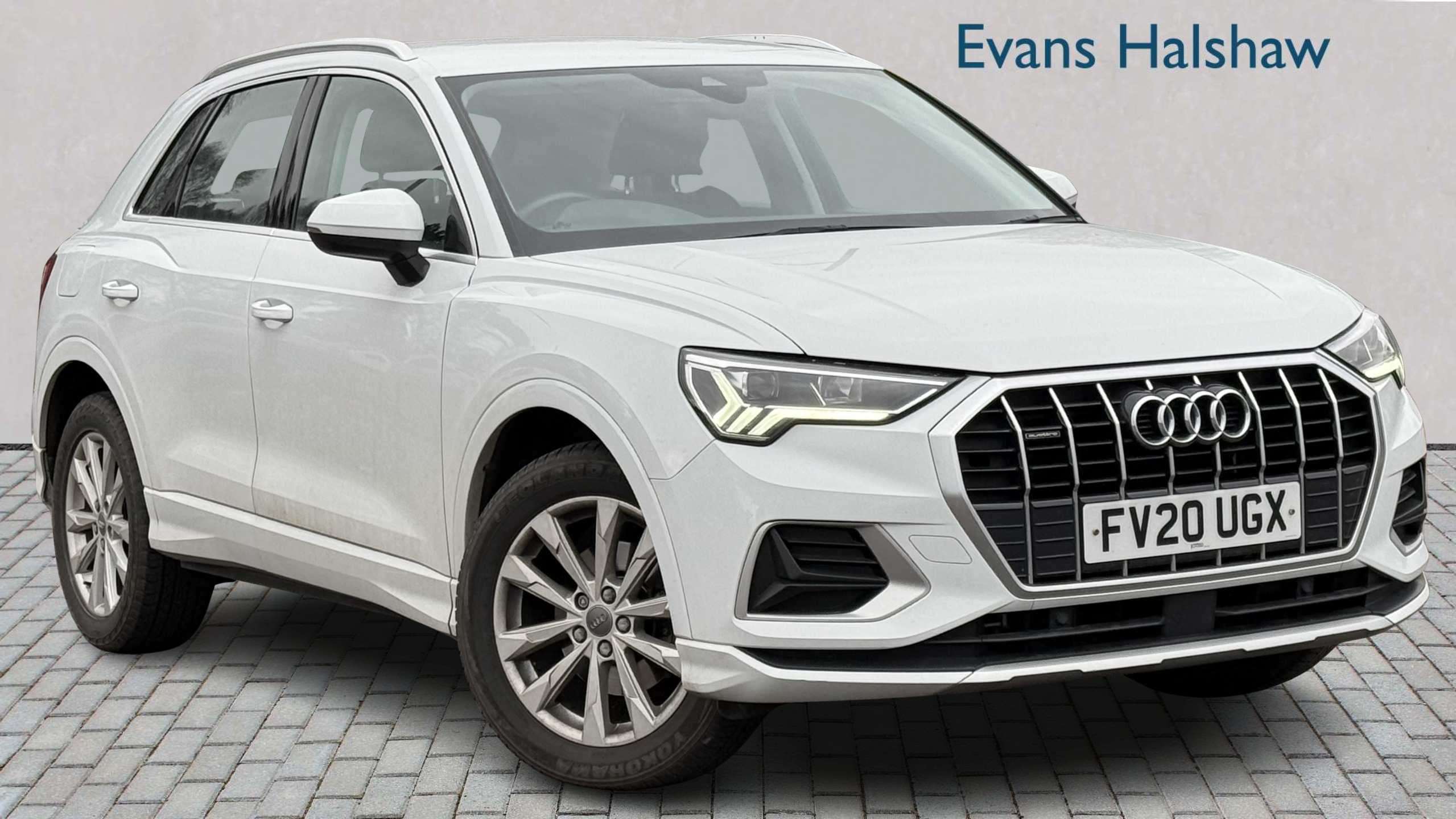 Main listing image - Audi Q3