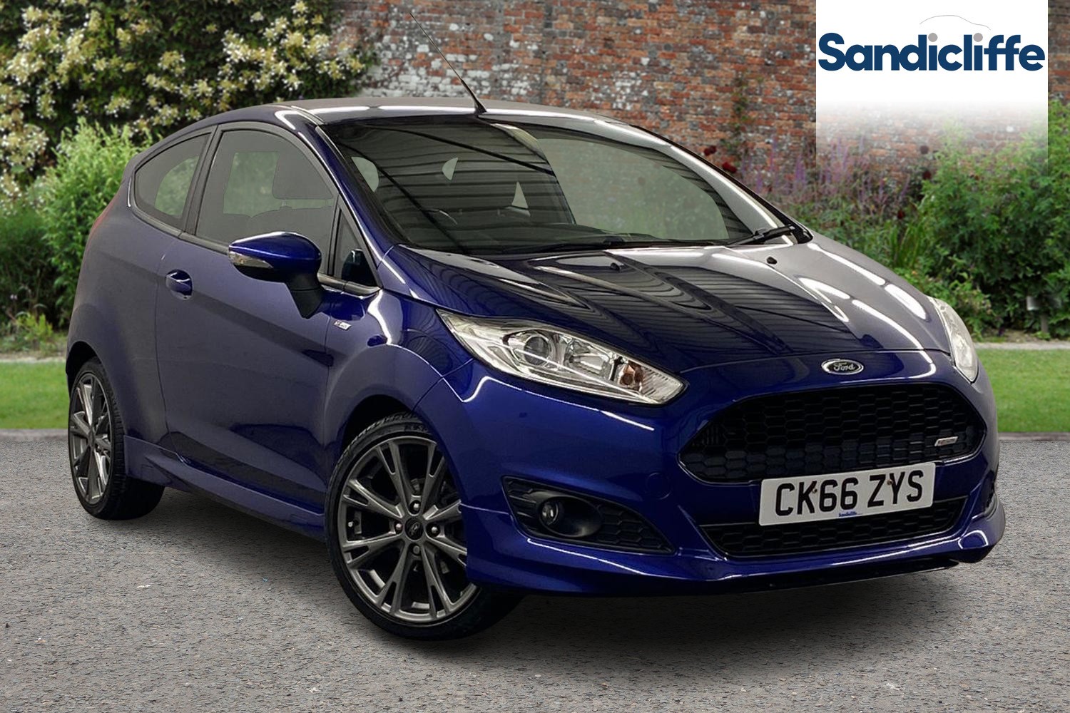 Main listing image - Ford Fiesta