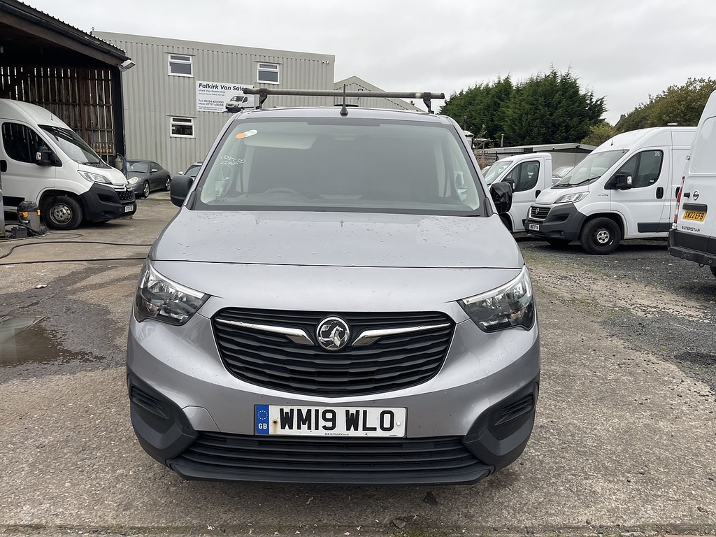 Main listing image - Vauxhall Combo Cargo