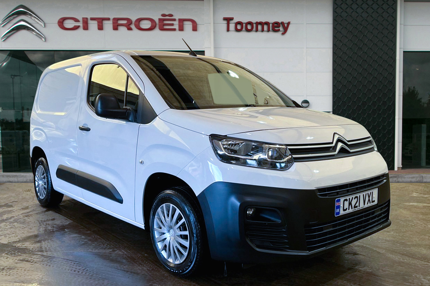 Main listing image - Citroen Berlingo Van