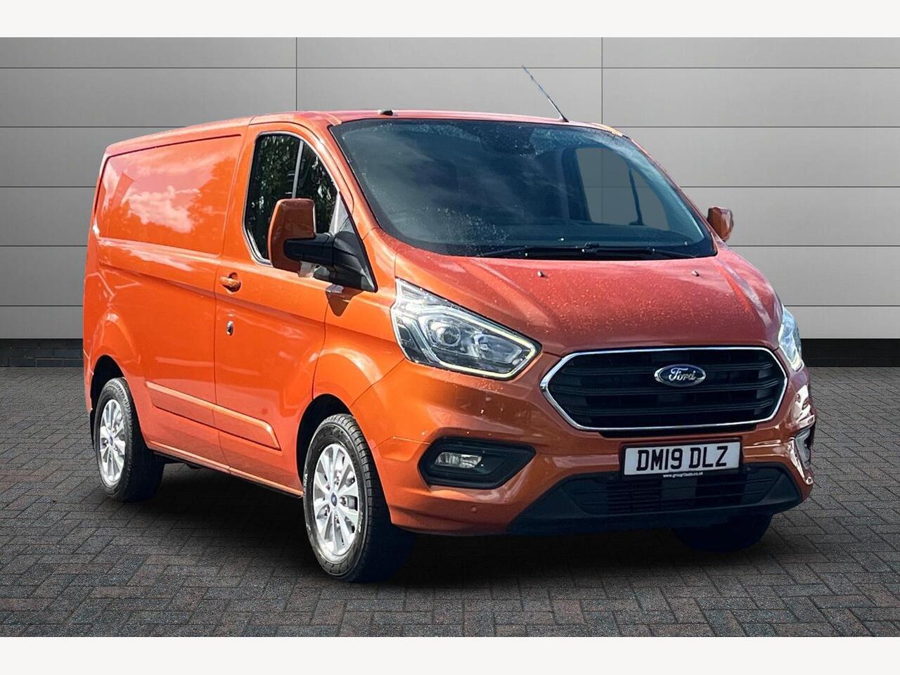 Main listing image - Ford Transit Custom