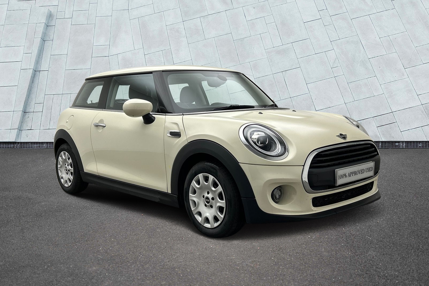 Main listing image - MINI Hatchback