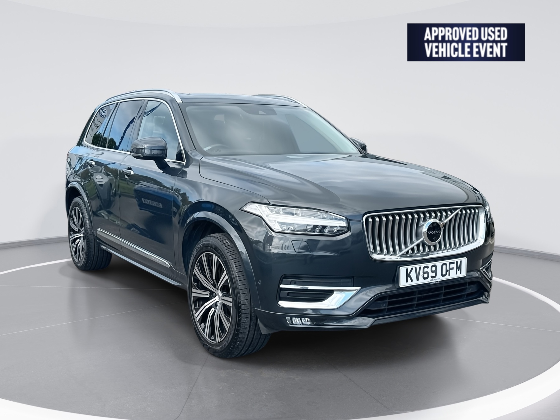 Main listing image - Volvo XC90