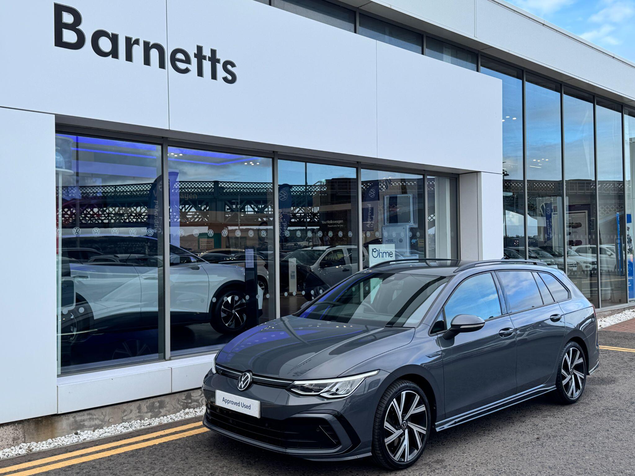 Main listing image - Volkswagen Golf Estate