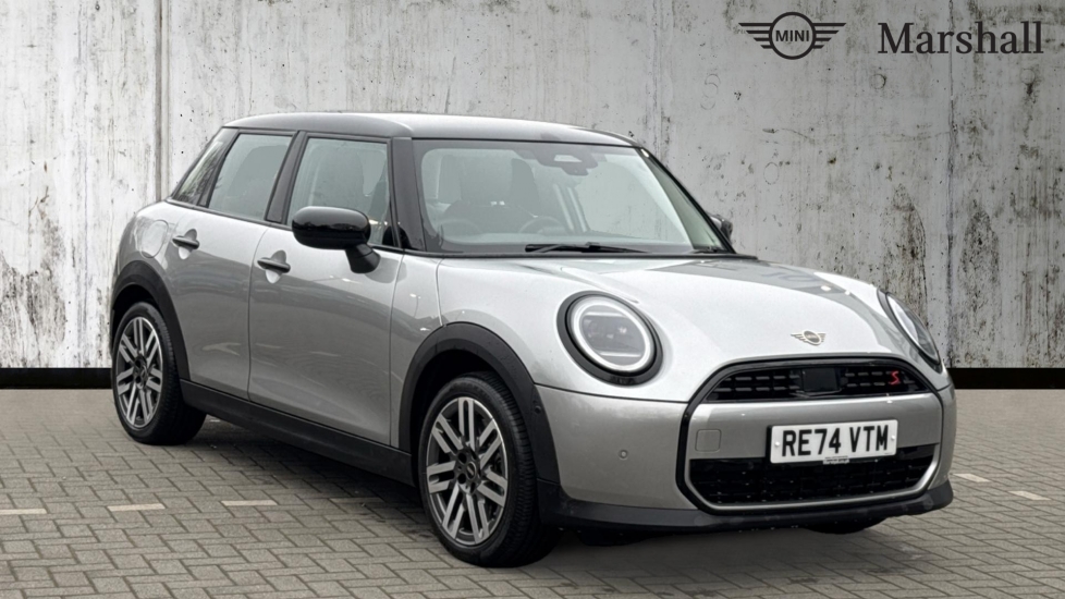 Main listing image - MINI Hatchback 5dr