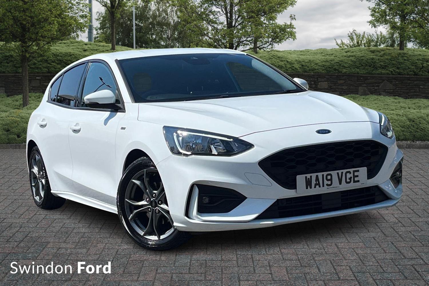 Main listing image - Ford Focus