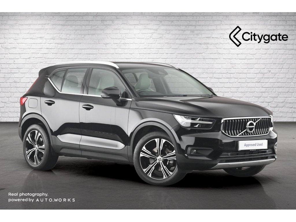 Main listing image - Volvo XC40