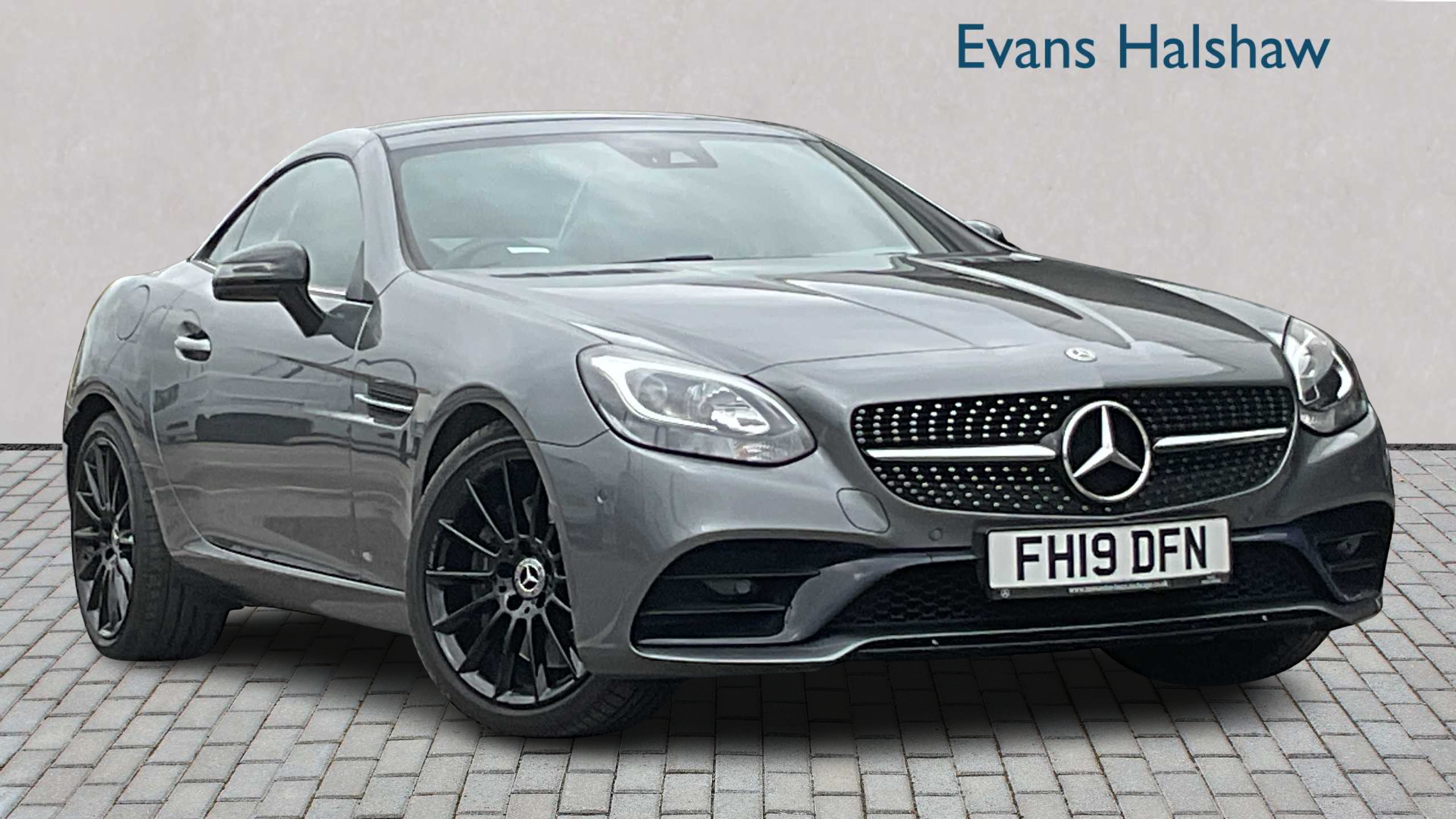 Main listing image - Mercedes-Benz SLC
