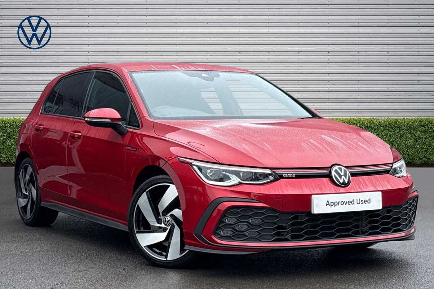 Main listing image - Volkswagen Golf