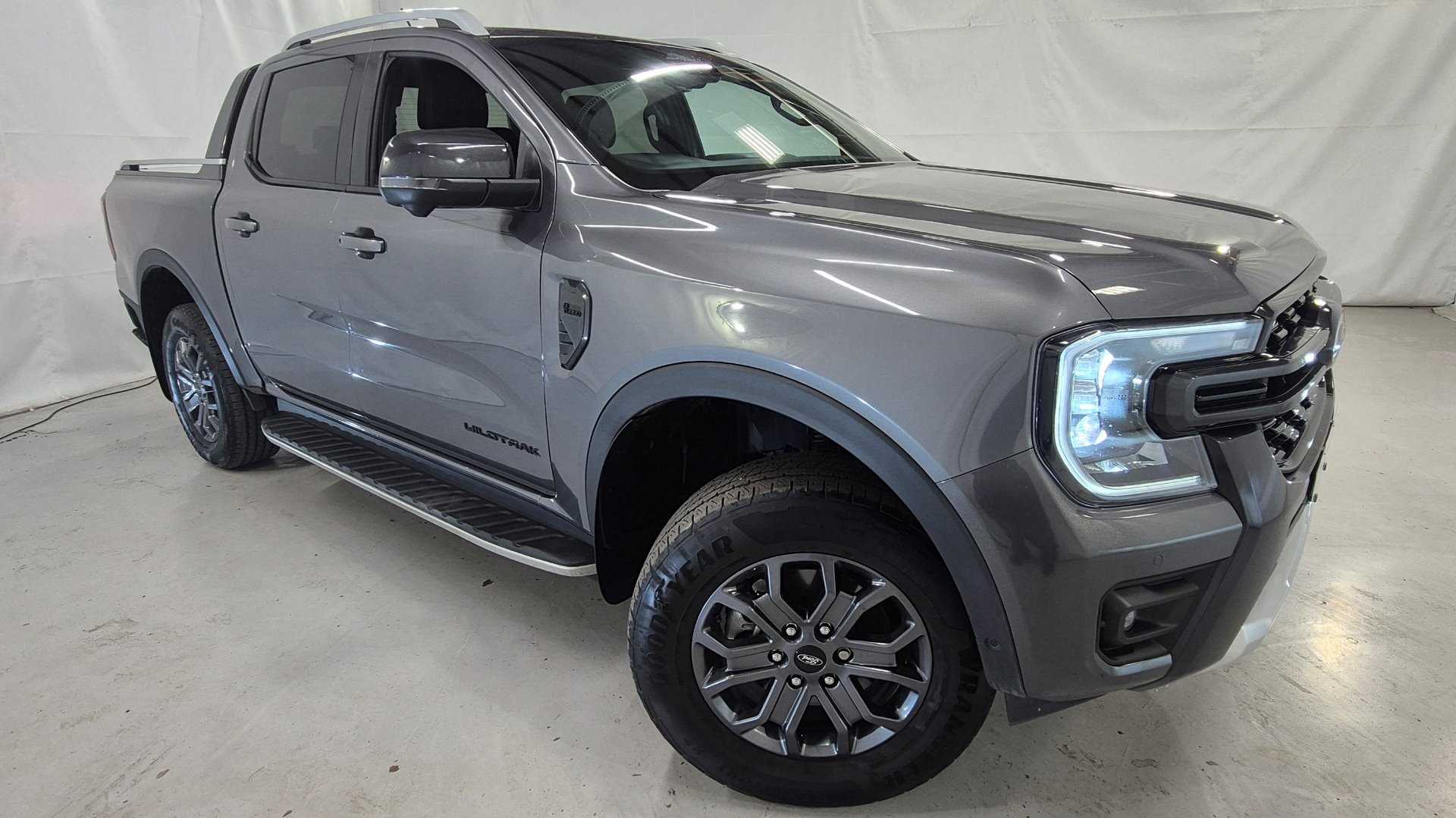 Main listing image - Ford Ranger
