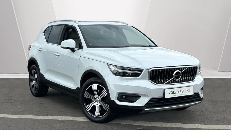 Main listing image - Volvo XC40