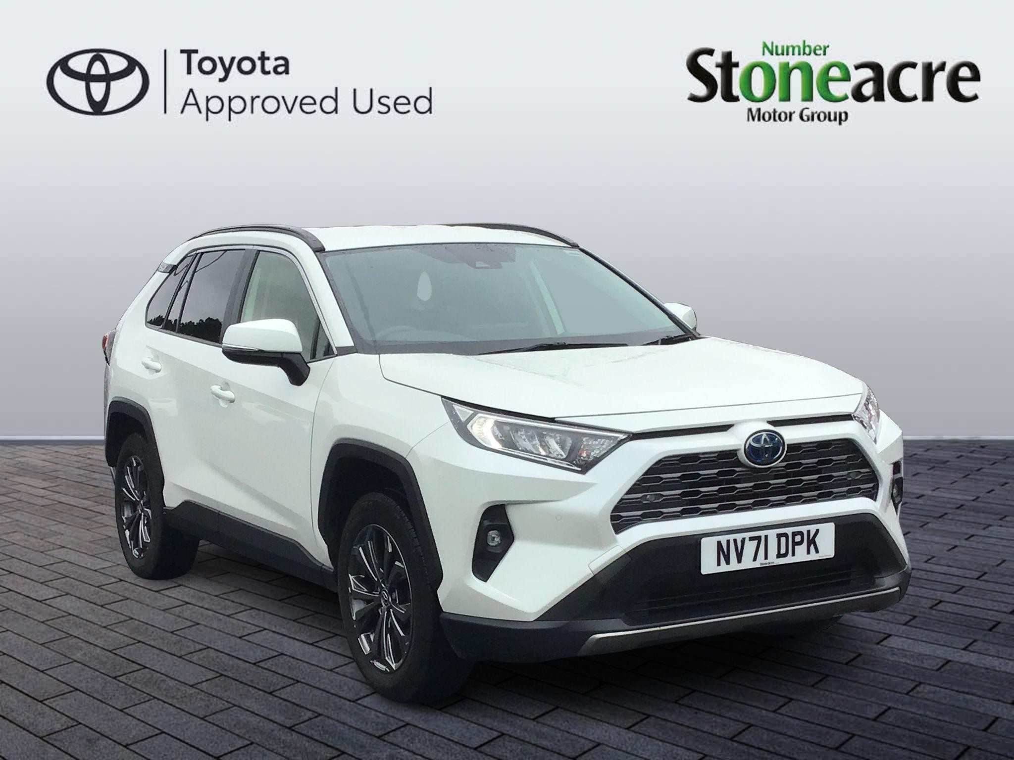 Main listing image - Toyota RAV4