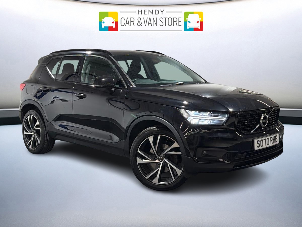 Main listing image - Volvo XC40