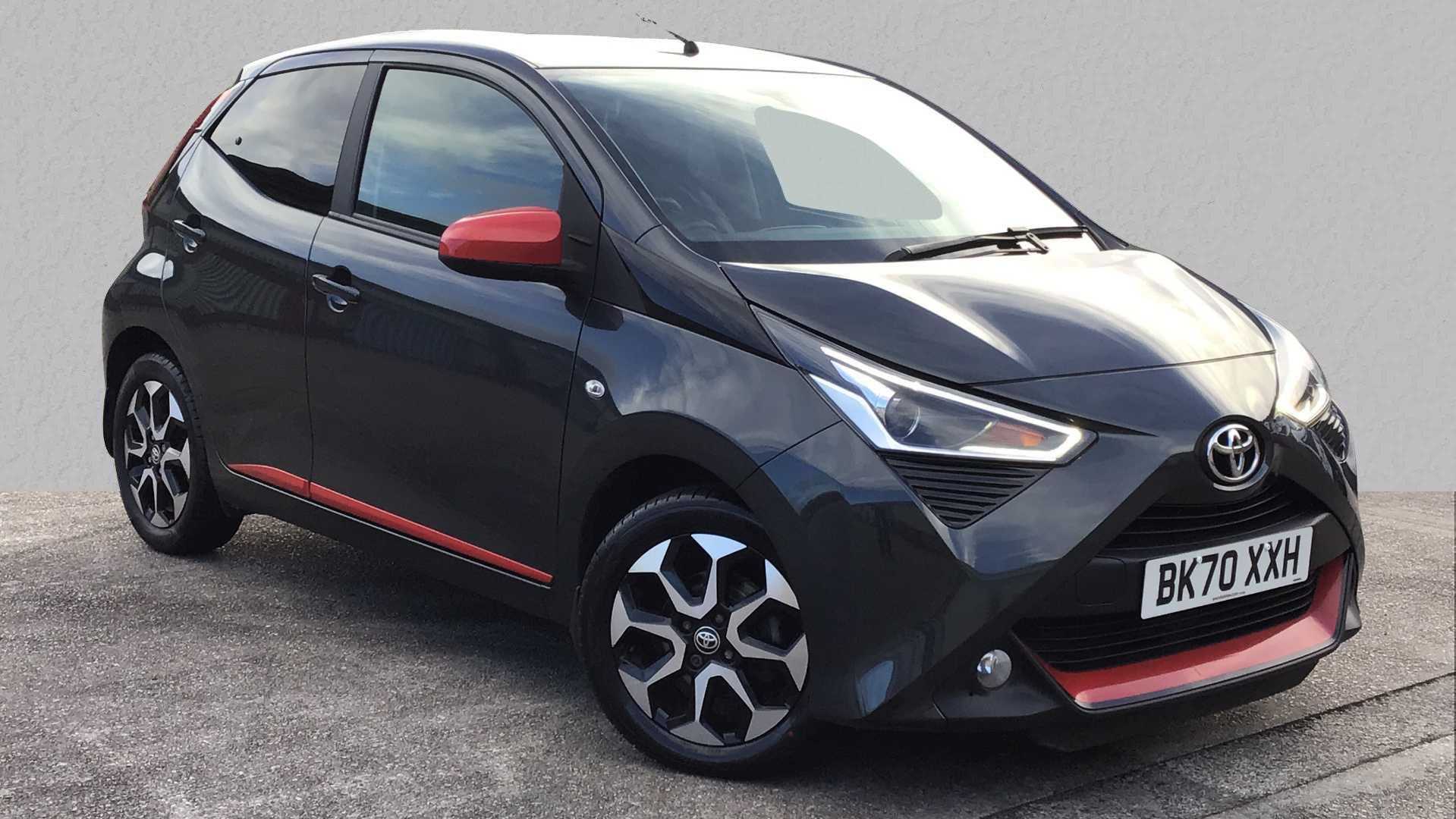 Main listing image - Toyota Aygo