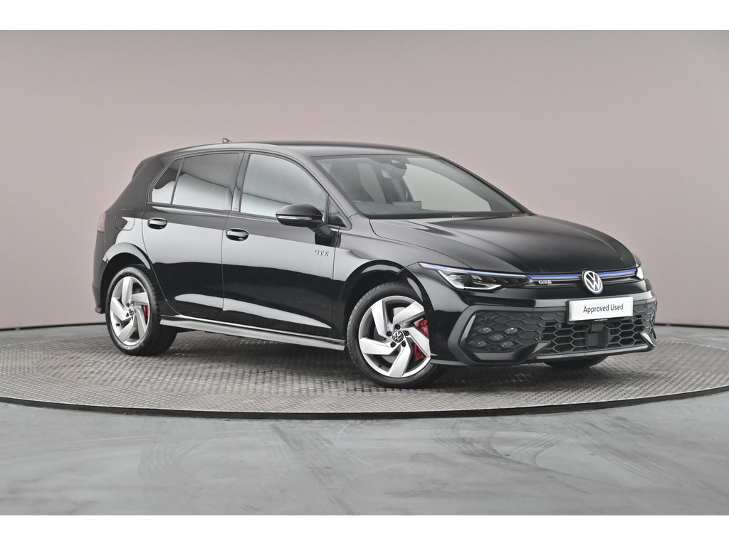 Main listing image - Volkswagen Golf GTE
