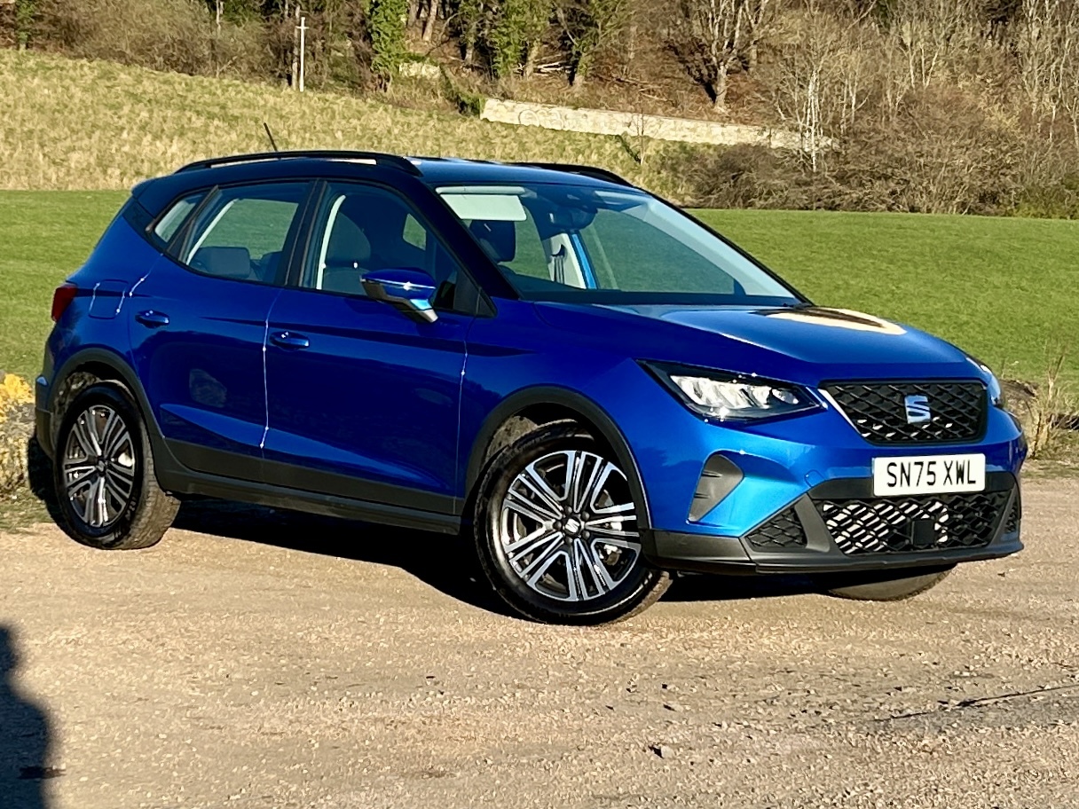 Main listing image - SEAT Arona
