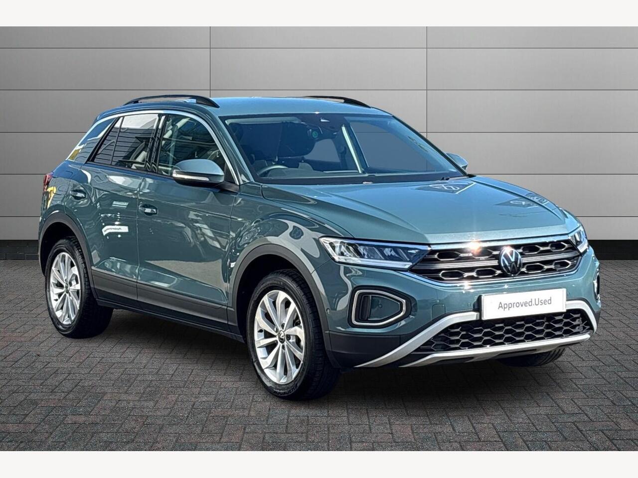 Main listing image - Volkswagen T-Roc