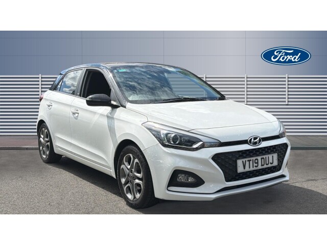 Main listing image - Hyundai i20