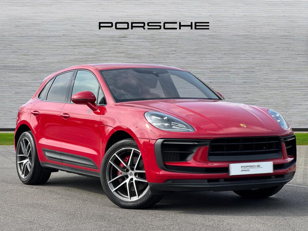 Main listing image - Porsche Macan