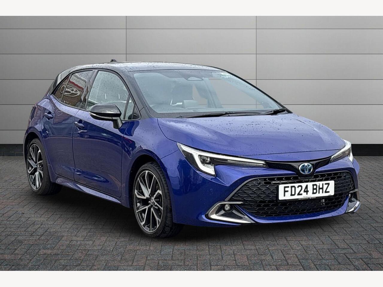 Main listing image - Toyota Corolla