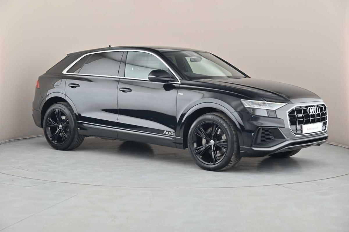 Main listing image - Audi Q8