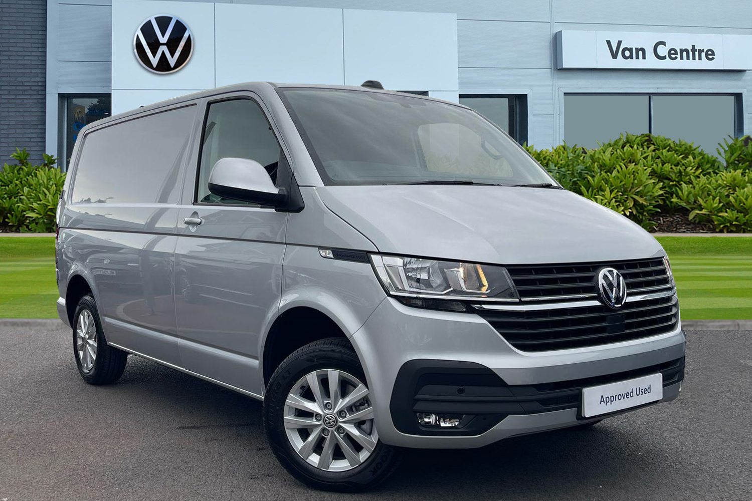 Main listing image - Volkswagen Transporter