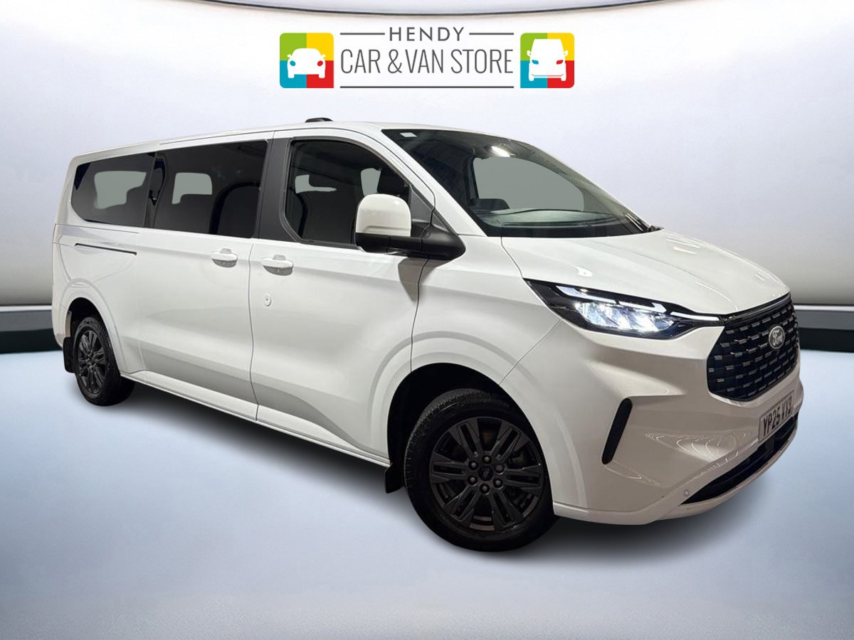 Main listing image - Ford Tourneo Custom