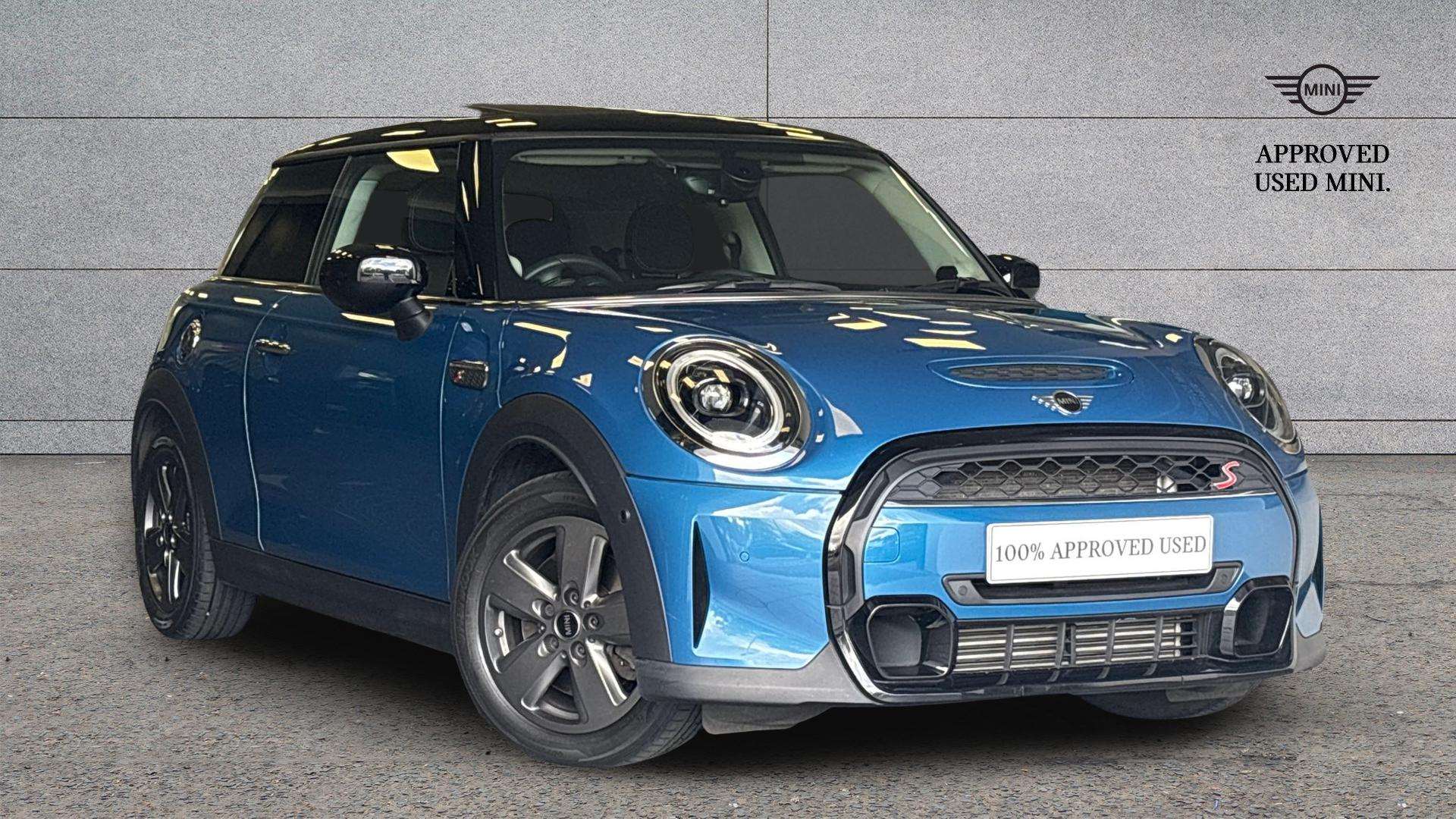 Main listing image - MINI Hatchback