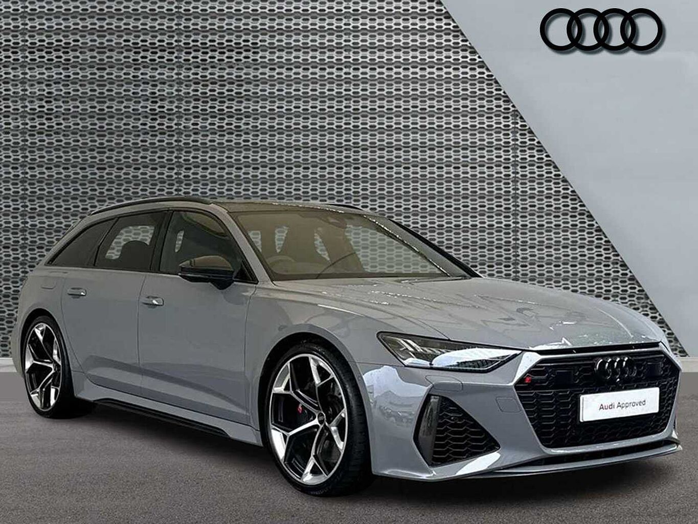 Main listing image - Audi RS6