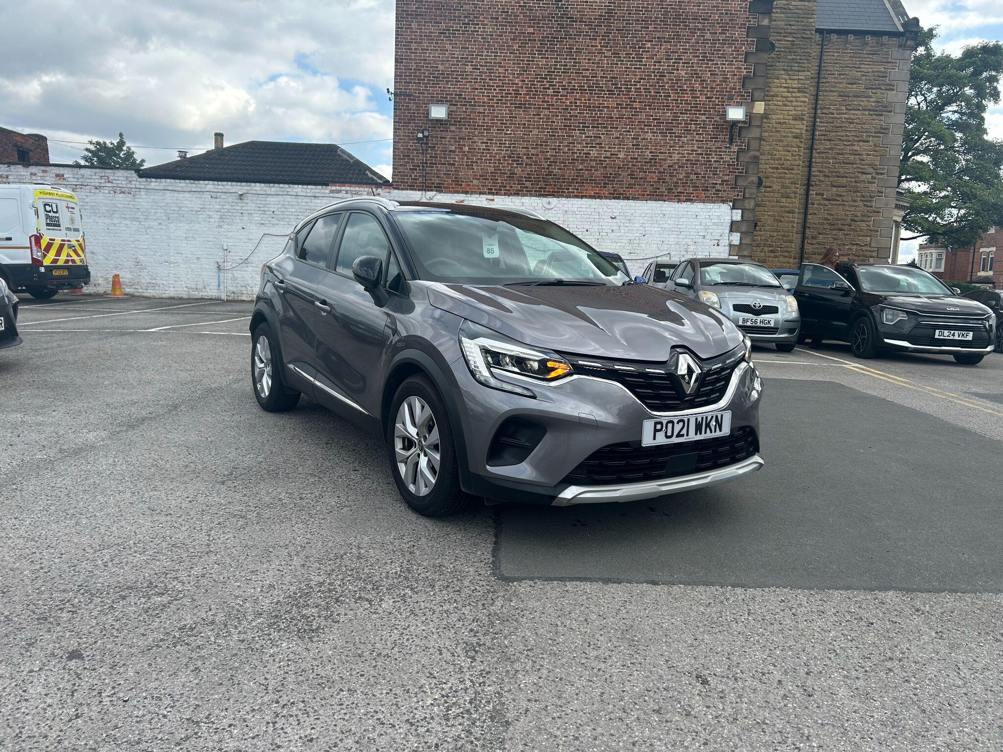 Main listing image - Renault Captur
