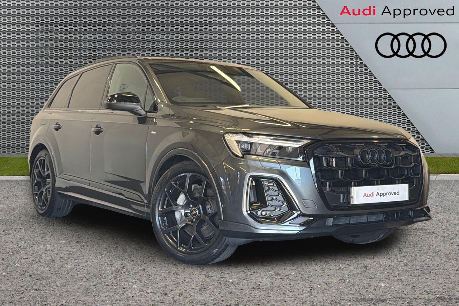 Main listing image - Audi Q7