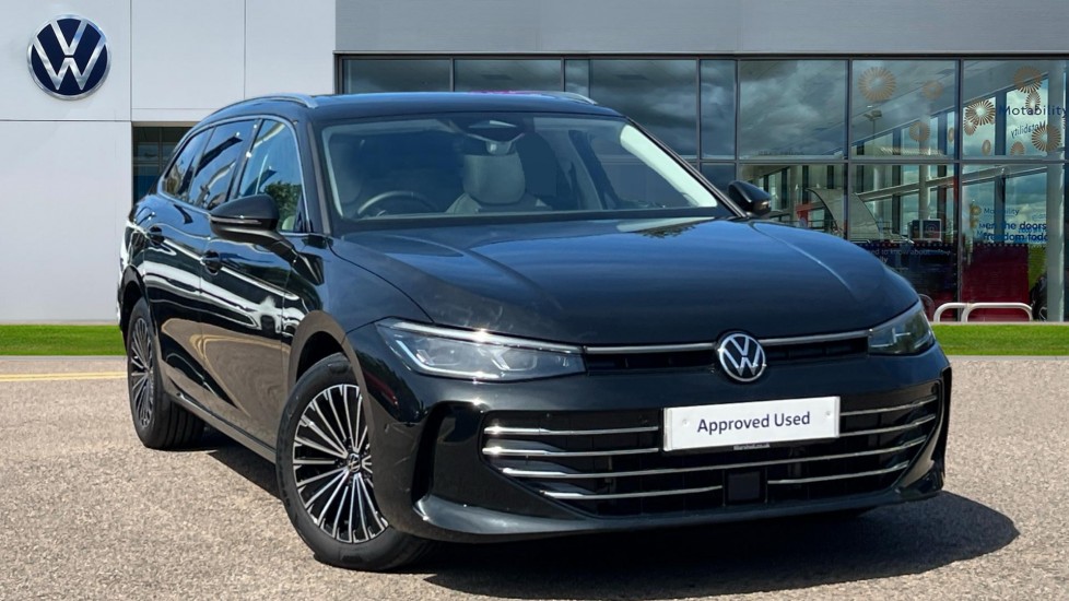 Main listing image - Volkswagen Passat