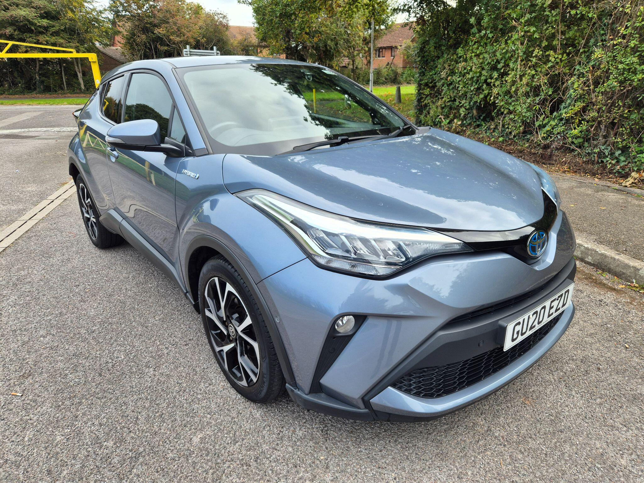 Main listing image - Toyota C-HR