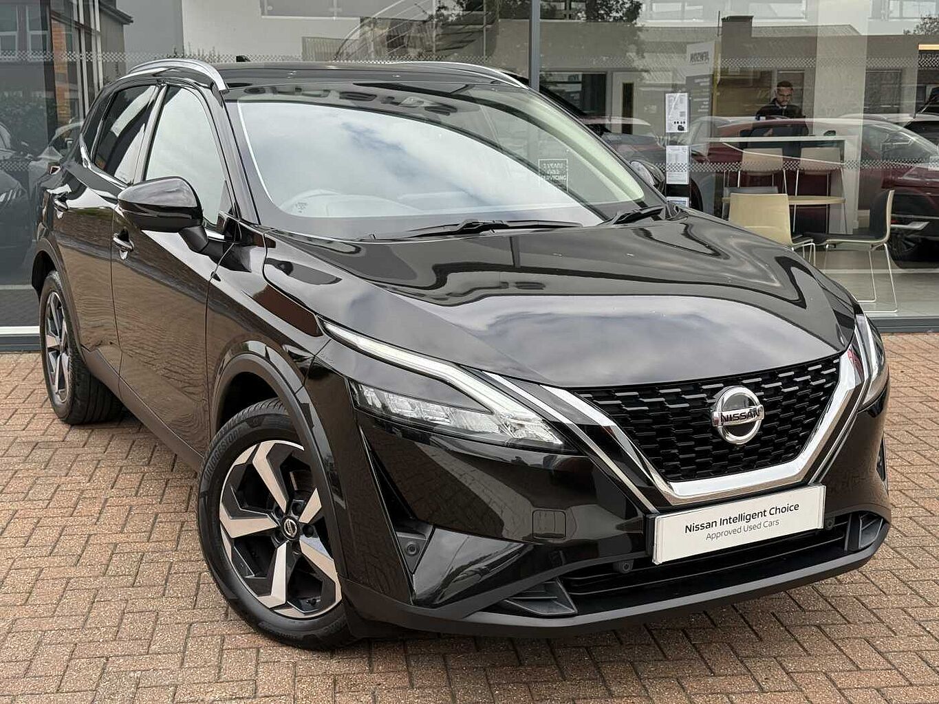Main listing image - Nissan Qashqai