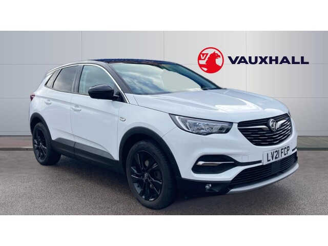 Main listing image - Vauxhall Grandland X