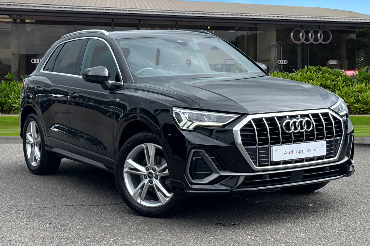 Main listing image - Audi Q3