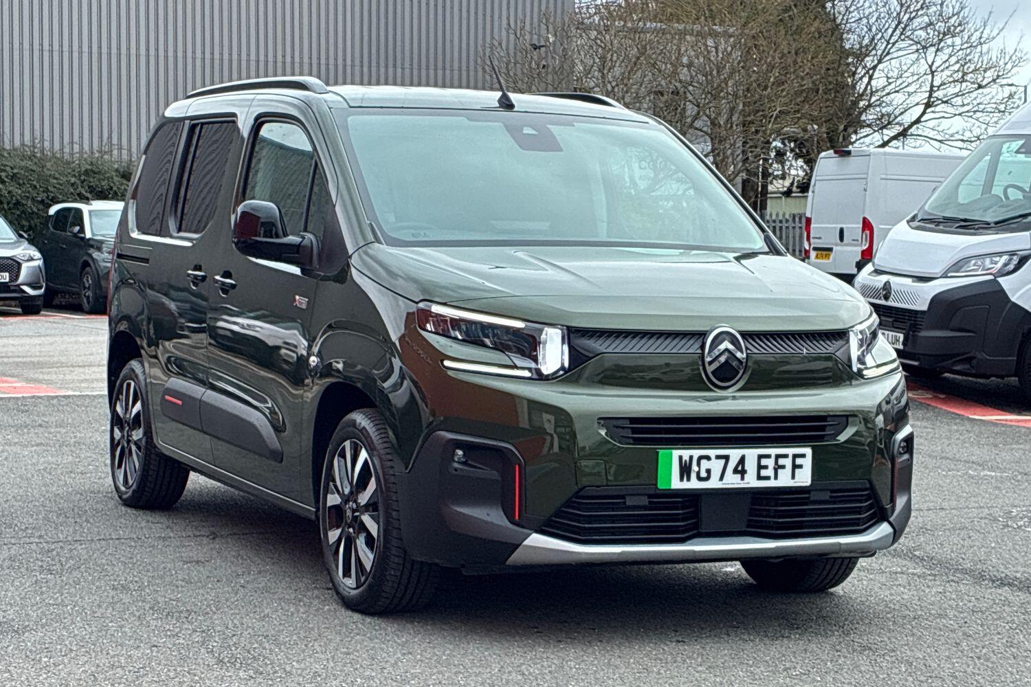 Main listing image - Citroen e-Berlingo
